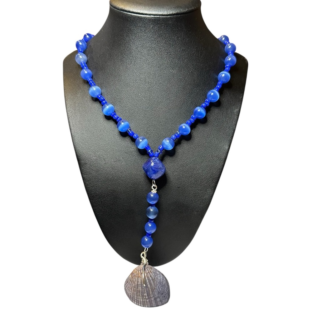 Elegant 20”-22” Blue Cats Eye Necklace - Picture 5 of 5